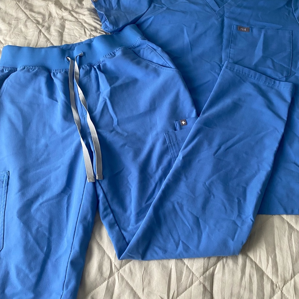 Ceil blue figs set